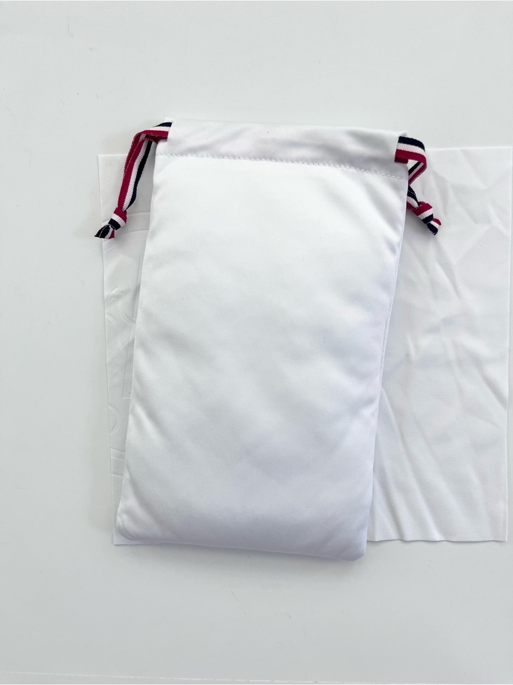 Moncler Glasses Pouch - Picture 4 of 6
